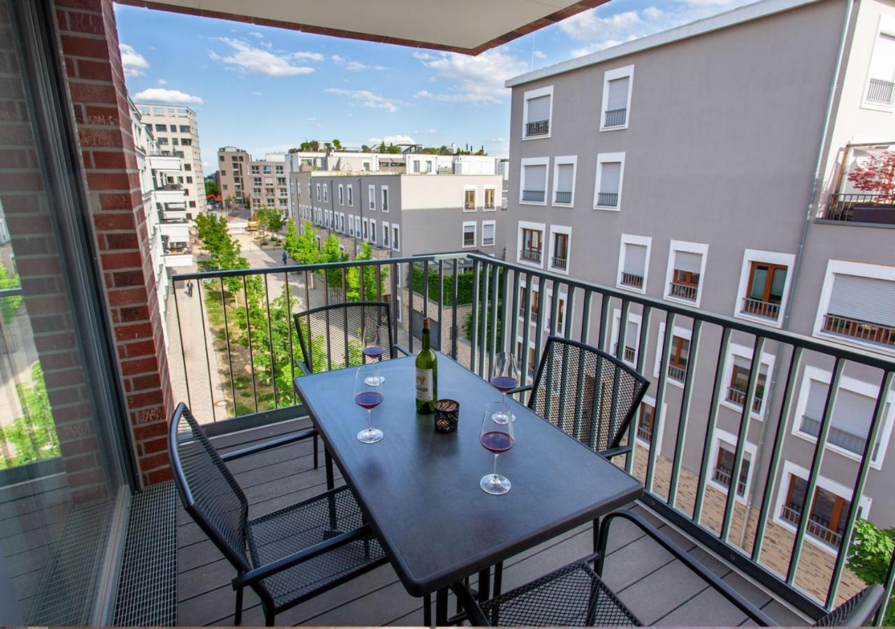 Marina Apartments Регенсбург Экстерьер фото